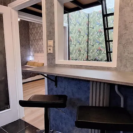 Easily Accessible Secure Ground Floor With Breakfast Items Apartment Athens